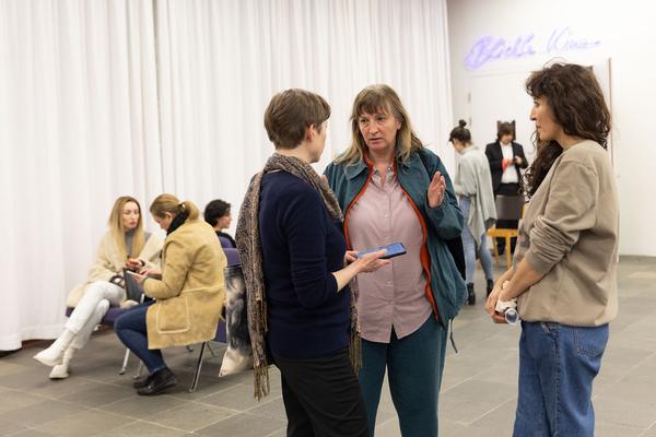 Belvedere 21: Queerfeministische Aktionswoche "Sag, meine Schwester! Sag!" Ein Abend zum Kampf der Frauen im Iran (16.3.2023) Foto: eSeL.at - Lorenz Seidler Foto: eSeL Lorenz Seidler