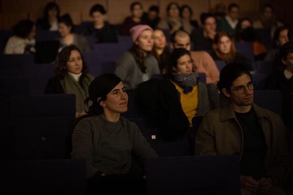 Belvedere 21: Queerfeministische Aktionswoche "Sag, meine Schwester! Sag!" Ein Abend zum Kampf der Frauen im Iran (16.3.2023) Foto: eSeL.at - Lorenz Seidler Foto: eSeL Lorenz Seidler