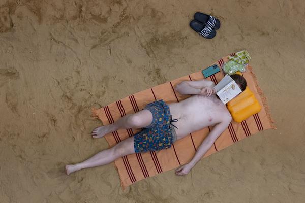 Wiener Festwochen: SUN & SEA - Rugilė Barzdžiukaitė, Vaiva Grainytė, Lina Lapelytė (Atelierhaus / Semperdepot, 19.5. - 23.5.2023) Foto: eSeL.at - Lorenz Seidler Foto: eSeL Lorenz Seidler