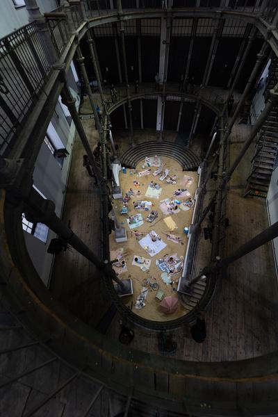 Wiener Festwochen: SUN & SEA - Rugilė Barzdžiukaitė, Vaiva Grainytė, Lina Lapelytė (Atelierhaus / Semperdepot, 19.5. - 23.5.2023) Foto: eSeL.at - Lorenz Seidler Foto: eSeL Lorenz Seidler
