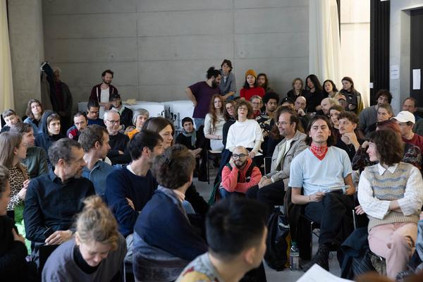 VIENNA ART WEEK 2023: Lecture Tino Sehgal (Universität für angewandte Kunst, 14.11.2023) Foto: eSeL.at - Lorenz Seidler Foto: eSeL Lorenz Seidler