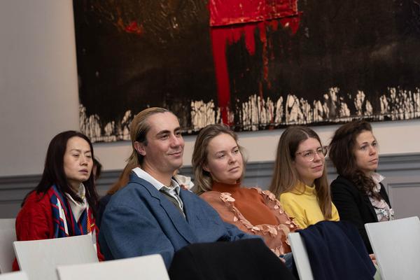 VIENNA ART WEEK 2023: Inciting Passion Line Up 2023: "The Passion of Curating" (Dorotheum, 16.11.2023) Foto: eSeL.at - Lorenz Seidler Foto: eSeL Lorenz Seidler