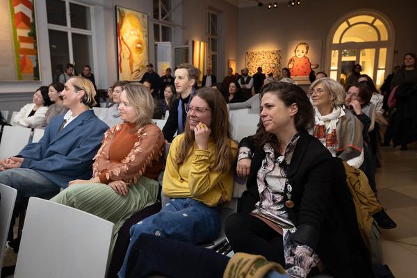 VIENNA ART WEEK 2023: Inciting Passion Line Up 2023: "The Passion of Curating" (Dorotheum, 16.11.2023) Foto: eSeL.at - Lorenz Seidler Foto: eSeL Lorenz Seidler