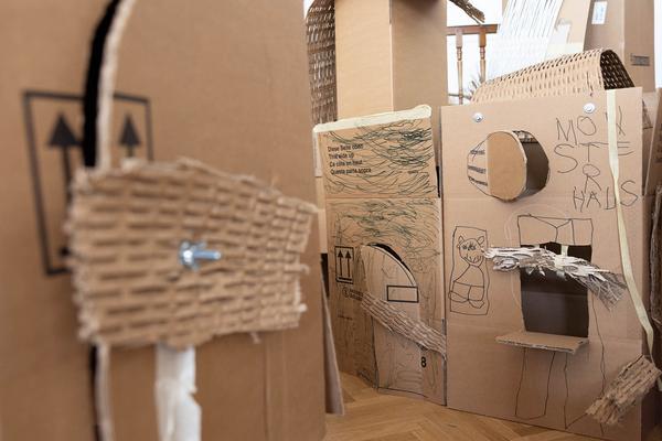 Zoom Kindermuseum: "Zoom mobil". Summer Workshop (WienZimmer Gartenstadt / Karl-Seitz-Hof, 22.7.2023) Foto: eSeL.at - Lorenz Seidler Foto: eSeL Lorenz Seidler