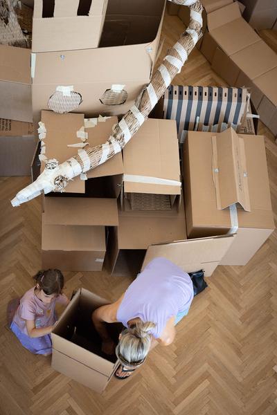 Zoom Kindermuseum: "Zoom mobil". Summer Workshop (WienZimmer Gartenstadt / Karl-Seitz-Hof, 22.7.2023) Foto: eSeL.at - Lorenz Seidler Foto: eSeL Lorenz Seidler
