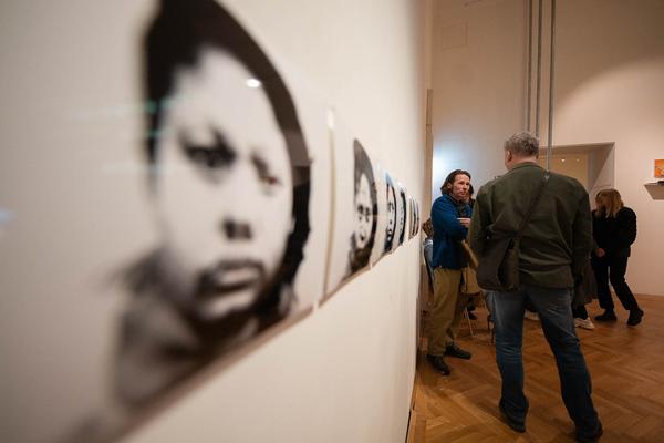 Akademie der bildenden Künste Wien (Exhibit Studio Schillerplatz): All you have is not just Flesh and Bones (14.03. - 26.05.2024) Foto: Felix Kubitza