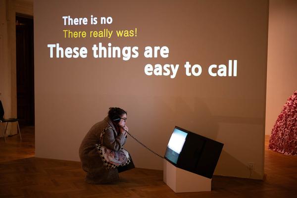 Akademie der bildenden Künste Wien (Exhibit Studio Schillerplatz): All you have is not just Flesh and Bones (14.03. - 26.05.2024) Foto: Felix Kubitza