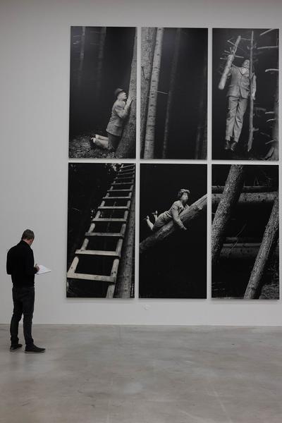 Anna &amp; Bernhard Blume "Komplizenschaft (A=B)" (Kunsthalle Krems, 12.10.2024 - 16.03.2025) Foto: eSeL.at - Lorenz Seidler