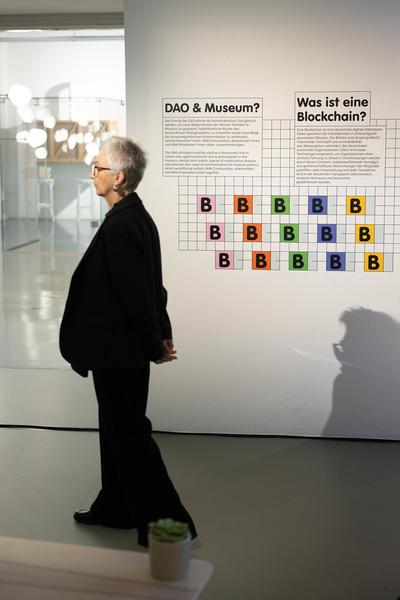 Blockchain:Unchained. New Tools for Democracy (MAK Galerie, 20.11.2024—17.8.2025) Foto: eSeL.at - Lorenz Seidler