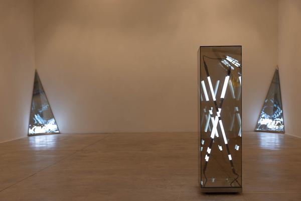 Galerie Krinzinger: Brigitte Kowanz "remember the future" (21.3. - 18.5.2024) Foto: eSeL.at - Lorenz Seidler Foto: eSeL Lorenz Seidler