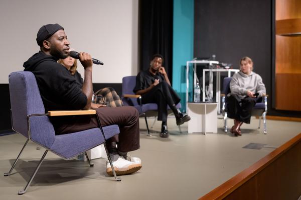 Urban Encounters: The Potential of Non-Commercial Creative Space - Tayo Alemi aka Authentically Plastic, Therese Kaiser, Mia Meus, Ayo Aloba CIVA Festival 2024 (Belvedere 21, 1.10. - 5.10.2024) Foto: eSeL.at - Joanna Pianka