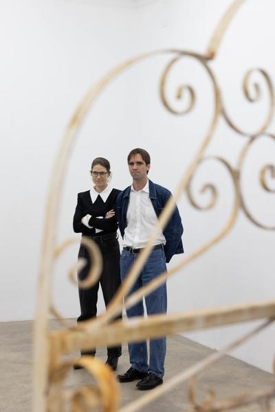 Akeem Smith "Dovecote" - curated by Kyle Thurman (Galerie Sophie Tappeiner, 13.9. - 19.10.2024) Foto: eSeL.at - Lorenz Seidler
