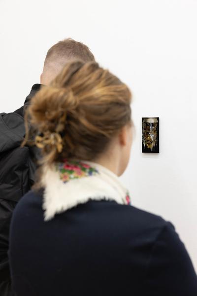 "Artworks upon the Earth" - curated by Piero Bisello (Zeller van Almsick, 13.9. - 19.10.2024) Foto: eSeL.at - Lorenz Seidler
