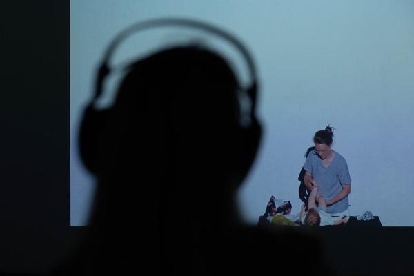 DAS WEISSE HAUS: Christiana Perschon “Spending Time, Holding Space” (11.09. – 19.10.2024) Foto: eSeL.at - Lorenz Seidler