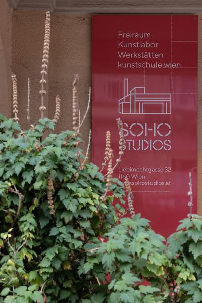 Eine kollektive Reise zu Klimagerechtigkeit: gemeinsam lernen - gemeinsam handeln (Soho Studios im Sandleitenhof, 8.11. - 1.12.2024) Foto: eSeL.at - Lorenz Seidler
