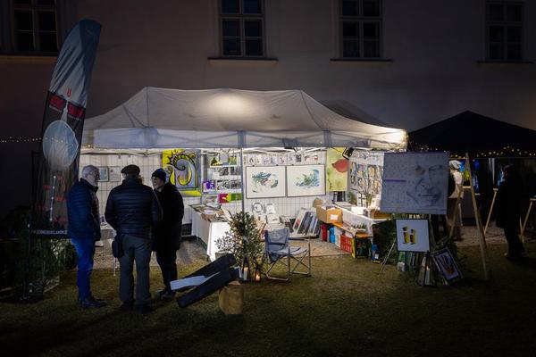 Erster Kunstmarkt Bad Fischau-Brunn (7.12. &amp; 8.12.2024) Foto: eSeL.at - Lorenz Seidler