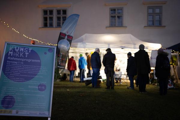 Erster Kunstmarkt Bad Fischau-Brunn (7.12. &amp; 8.12.2024) Foto: eSeL.at - Lorenz Seidler