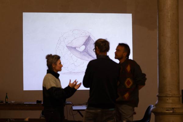 Futurama Lab: Salon Futur Spécial. About Sketches, Cars and Mobile Playfulness (12.11.2024) Foto: eSeL.at - Lorenz Seidler