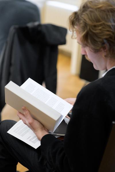 honoris causa. Geschichtspolitisches Erinnern an der Akademie (Akademie der bildenden Künste Wien, 6.12.2024) Foto: eSeL.at - Joanna Pianka