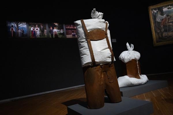 Steirischer Herbst 2024 "Horror Patriae" (Neue Galerie Graz, 20.9.2024 – 16.2.2025) Foto: eSeL.at - Lorenz Seidler