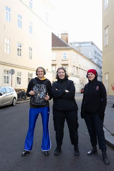 WIEN MODERN 2024: Untere Reklamationsbehörde "[K]1 ZIMMER WOHNUNG" (Margarete Schütte-Lihotzky Zentrum &amp; öffentl. Raum, 15.11. - 16.11.2024) Foto: eSeL.at - Lorenz Seidler