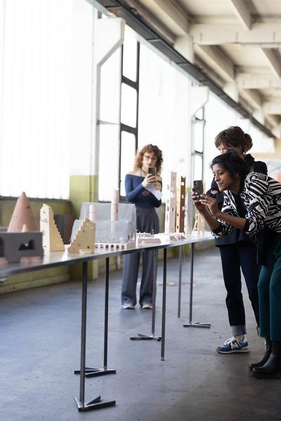 Klima Biennale 2024: Songs for the Changing Seasons (Festivalareal Nordwestbahnhof, 5.4. - 14.7.2024) Foto: eSeL.at - Lorenz Seidler Foto: eSeL Lorenz Seidler