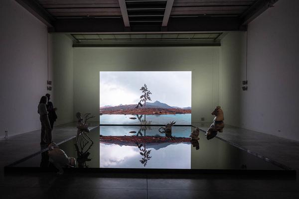 MAK: Klima Biennale 2024: TROIKA - "Terminal Beach" (30.4. - 11.8.2024) Foto: eSeL.at - Lorenz Seidler Foto: eSeL Lorenz Seidler