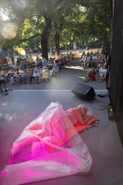 Kultursommer Wien: Age Company Wien (Mortarapark, 2.8.2024) Foto: eSeL.at - Lorenz Seidler Foto: eSeL Lorenz Seidler