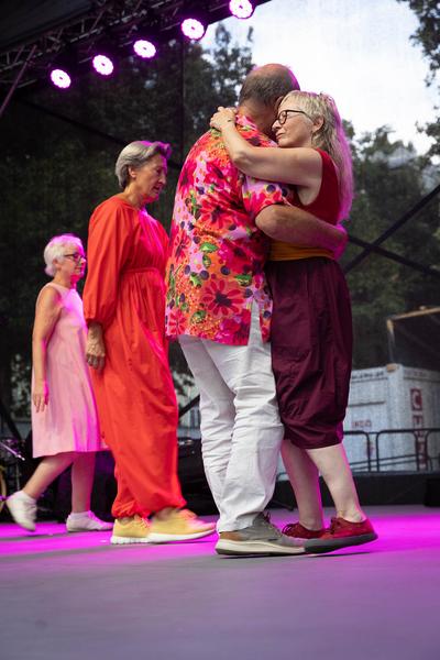 Kultursommer Wien: Age Company Wien (Mortarapark, 2.8.2024) Foto: eSeL.at - Lorenz Seidler Foto: eSeL Lorenz Seidler