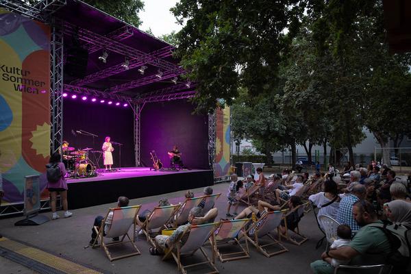 Kultursommer Wien: Bordun (Mortarapark, 2.8.2024) Foto: eSeL.at - Lorenz Seidler Foto: eSeL Lorenz Seidler