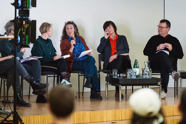 Leerstand nutzen! Podiumsdiskussion 1: Leerstand im Wohnbau (Alte WU Festsaal, 23.10.2024) Foto: eSeL.at - Robert Puteanu