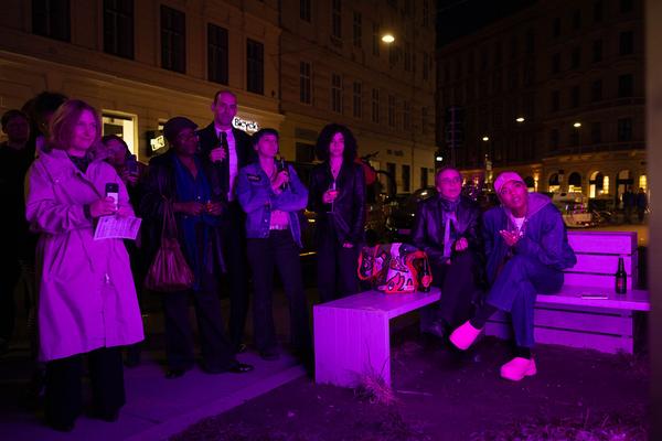 DAS WEISSE HAUS: god´s entertainment "LSD – Words And Their Worlds (Kapitel L)" (25.4. - 11.5.2024) Foto: eSeL.at - Lorenz Seidler Foto: eSeL Lorenz Seidler