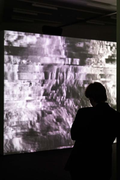Landesgalerie Niederösterreich: MONOCOLOR (Marian Essl) "SCREEN—SPACE" (4.5. - 10.11.2024) Foto: eSeL.at - Lorenz Seidler Foto: eSeL Lorenz Seidler