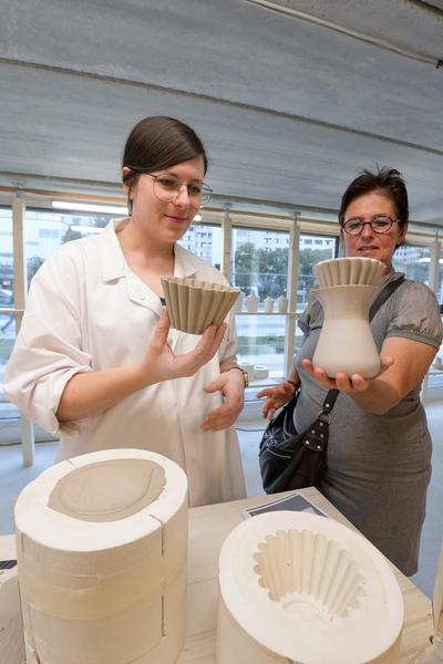 New Design University: Moneo / Craft with Care / Society of Insects … and us VIENNA DESIGN WEEK 2024 (Festivalzentrale, 23.9.2024) Foto: eSeL.at/ViennaDesignWeek - Joanna Pianka