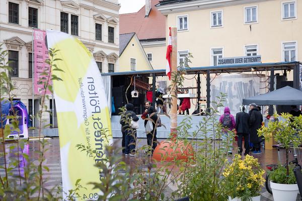 God´s Entertainment "Zusammen oder getrennt?" (Tangente St. Pölten, 3.10. - 5.10.2024) Foto: eSeL.at - Lorenz Seidler