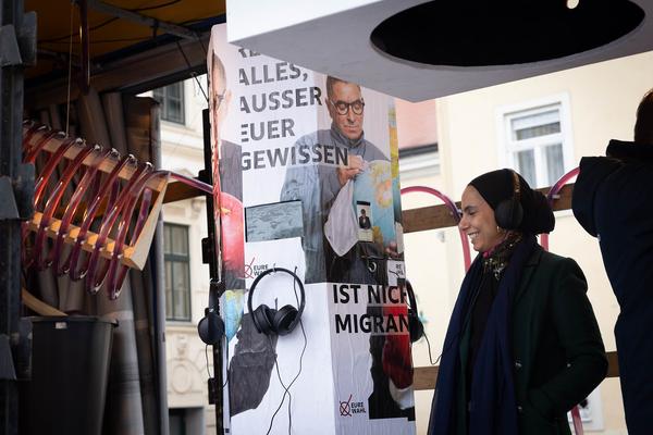God´s Entertainment "Zusammen oder getrennt?" (Tangente St. Pölten, 3.10. - 5.10.2024) Foto: eSeL.at - Lorenz Seidler