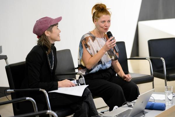 Symposium &quot;Performance Besides Itself. Infra- and Parastructures of a Contemporary Liveness&quot; (Kunstraum Niederösterreich, 7.12.2024) Foto: eSeL.at - Joanna Pianka