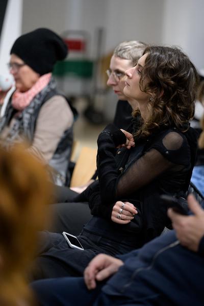Symposium &quot;Performance Besides Itself. Infra- and Parastructures of a Contemporary Liveness&quot; (Kunstraum Niederösterreich, 7.12.2024) Foto: eSeL.at - Joanna Pianka