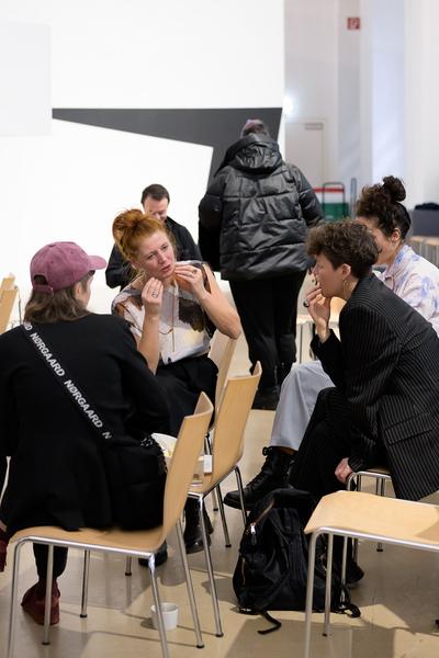 Symposium "Performance Besides Itself. Infra- and Parastructures of a Contemporary Liveness" (Kunstraum Niederösterreich, 7.12.2024) Foto: eSeL.at - Joanna Pianka