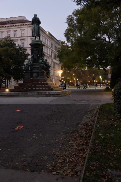 Platz nehmen #3: Right of Passage (Akademie Schillerplatz, 24.10.2024) Foto: eSeL.at - Lorenz Seidler