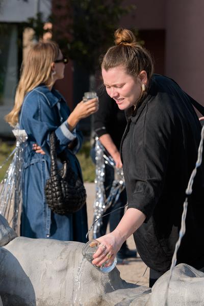 Jubiläumsbrunnen "WirWasser" (VIENNA DESIGN WEEK 2024 An Urban Legend to be, 20.9.2024) Foto: eSeL.at/ViennaDesignWeek - Joanna Pianka