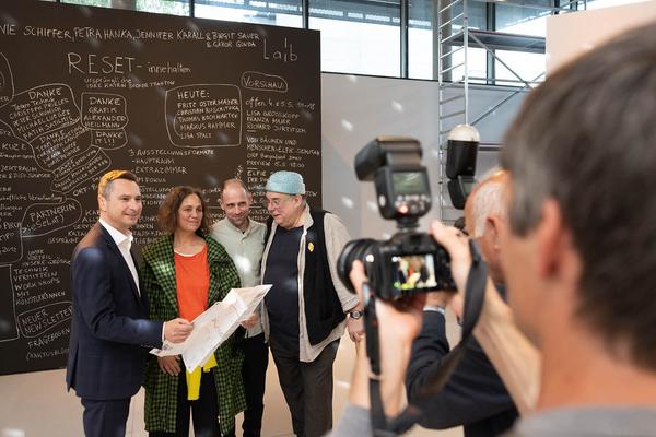 Landesgalerie Burgenland: RESET "ankommen - einrichten - begegnen" (26.4.2024) Foto: eSeL.at - Lorenz Seidler Foto: eSeL Lorenz Seidler