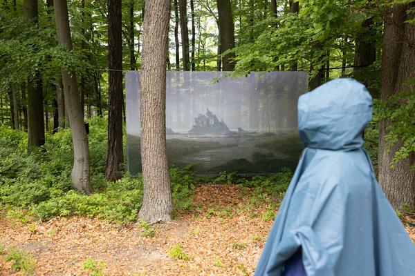 Tangente St. Pölten: "Shared Landscapes. Sieben Stücke zwischen Wald und Wiese" - Caroline Barneaud & Stefan Kaegi / Rimini Protokoll (3.5. - 12.5.2024) Foto: eSeL.at - Lorenz Seidler Foto: eSeL Lorenz Seidler
