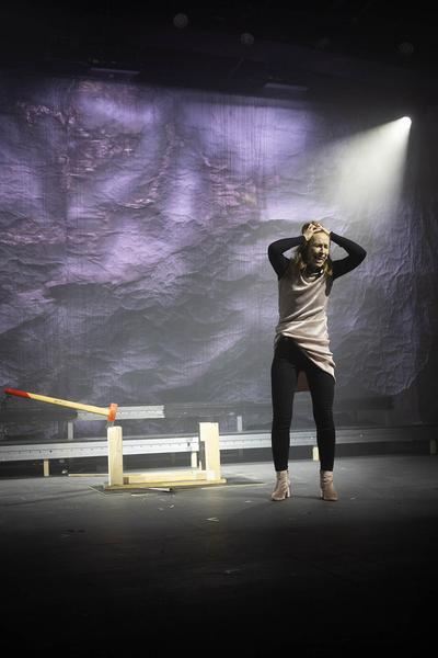 Schauspielhaus Wien: So^lo Edition 2 "Ich bin gekommen, um zu sagen, dass ich gehe" (27.3.2024) Foto: eSeL.at - Lorenz Seidler Foto: eSeL Lorenz Seidler