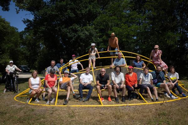 Kunst im öffentlichen Raum Niederösterreich: Super Natur 2024. Radtour Drösing > Angern an der March (8.6.2024) Foto: eSeL.at - Lorenz Seidler Foto: eSeL Lorenz Seidler