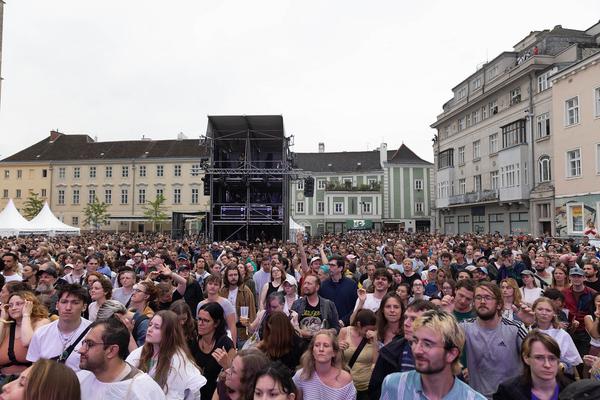 Tangente St. Pölten: HVOB @ Domplatz Open Air (7.7.2024) Foto: eSeL.at - Lorenz Seidler Foto: eSeL Lorenz Seidler