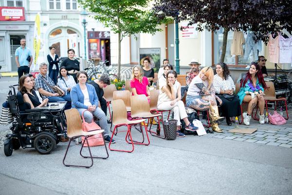 Tangente St.Pölten: Sisters United (Frauenplatz, 07.06.2024) Foto: eSeL.at - Felix Kubitza Foto: Felix Kubitza