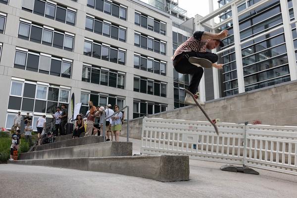 Tangente St. Pölten: Stadt Land Fluss (Skatespot, 21.6.2024) Foto: eSeL.at - Lorenz Seidler Foto: eSeL Lorenz Seidler