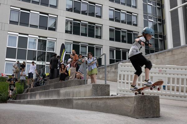 Tangente St. Pölten: Stadt Land Fluss (Skatespot, 21.6.2024) Foto: eSeL.at - Lorenz Seidler Foto: eSeL Lorenz Seidler