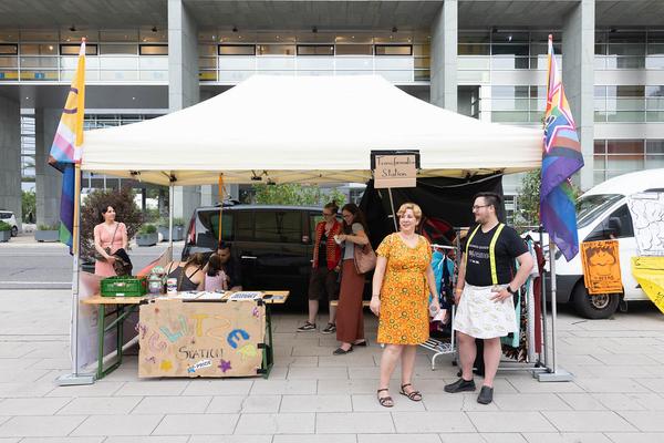 Tangente St. Pölten: Stadt Land Fluss: Transformation Station ST. PRIDE x Solektiv Tauschraum (21.6.2024) Foto: eSeL.at - Lorenz Seidler Foto: eSeL Lorenz Seidler